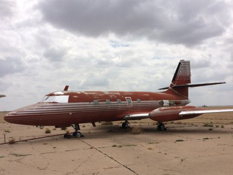 طائرة ألفيس بريسلي الخاصة على دوبيزل!